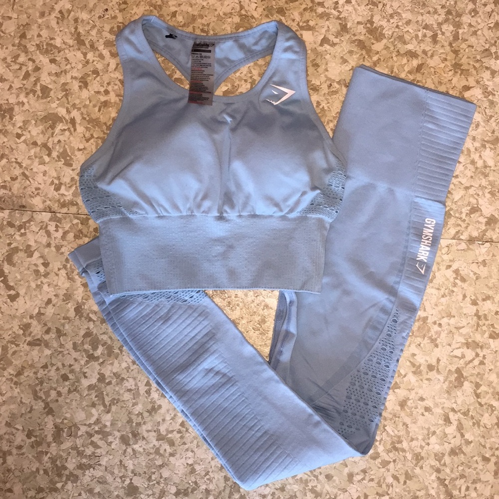 DISCONTINUED GYMSHARK SET